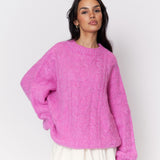 Softer Oversize Pullover mit Zopfmuster