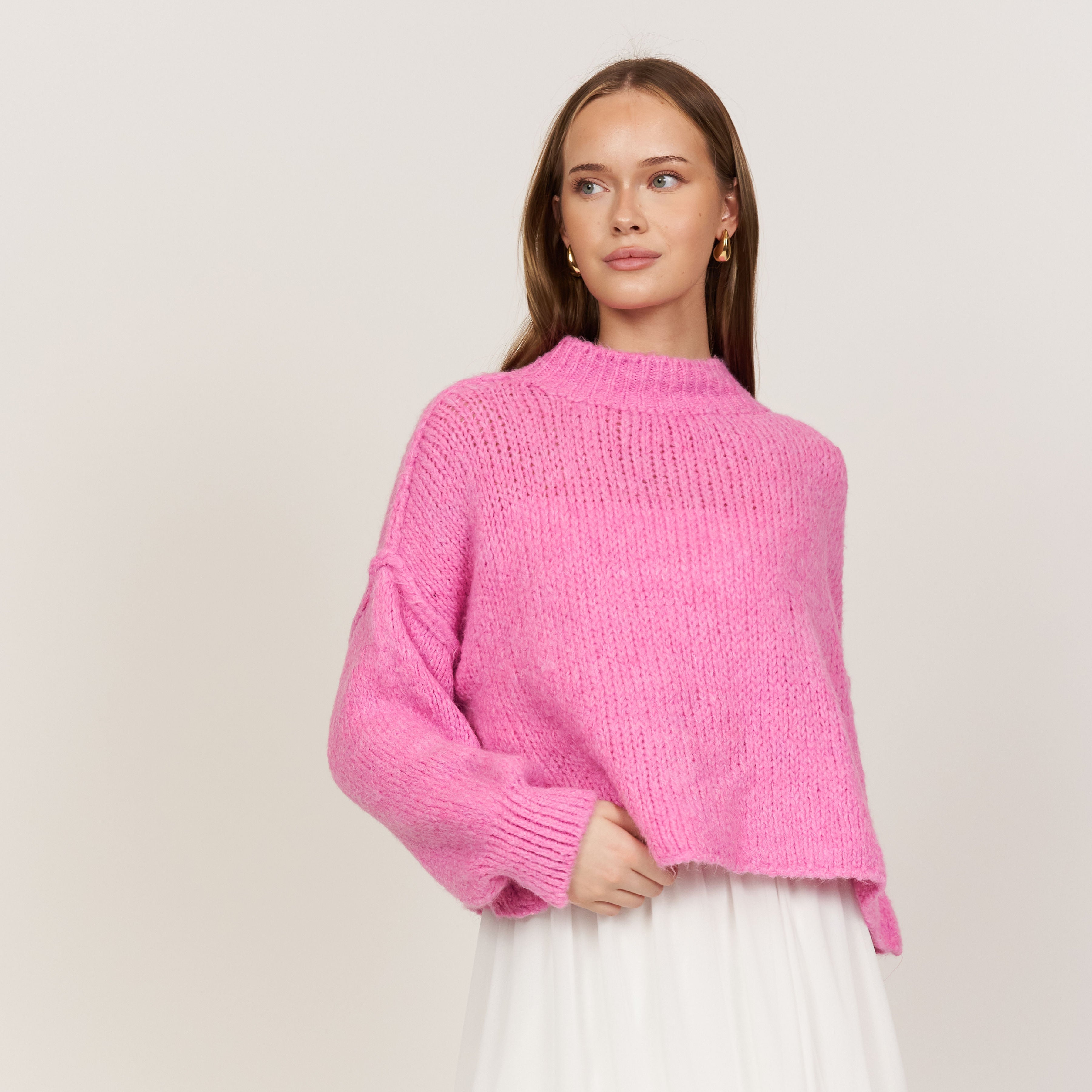 Oversize Crop Pullover "CasualCozy" - JEWELINA