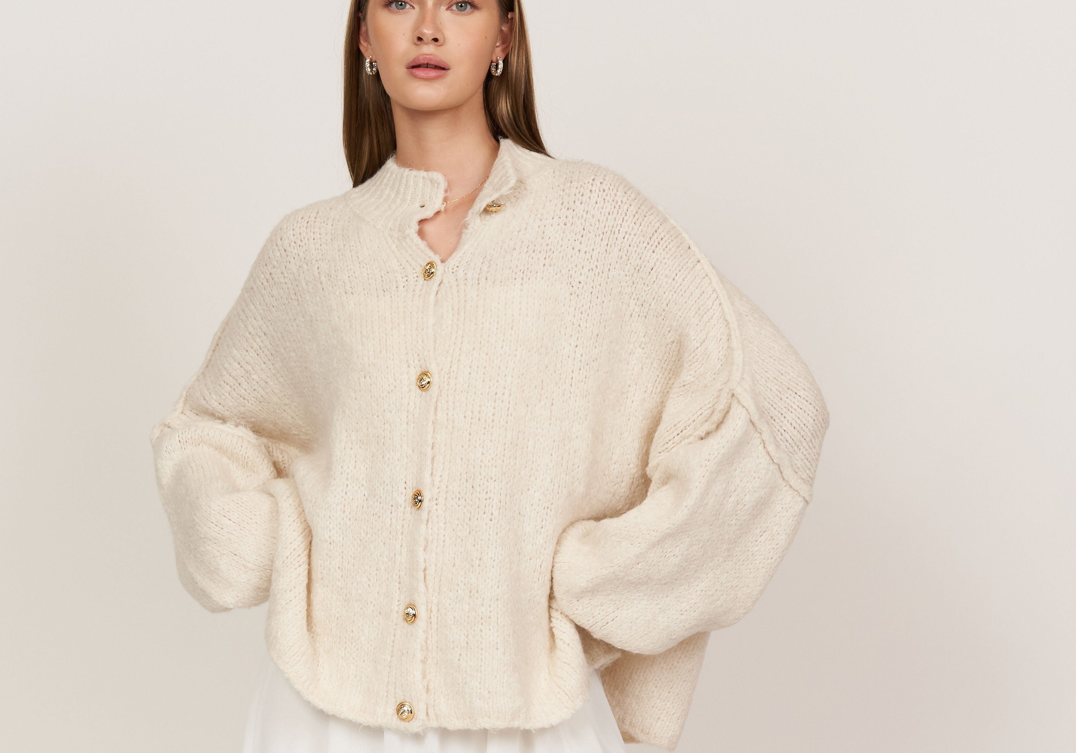 Oversized Cardigan "CozyGlam" - JEWELINA