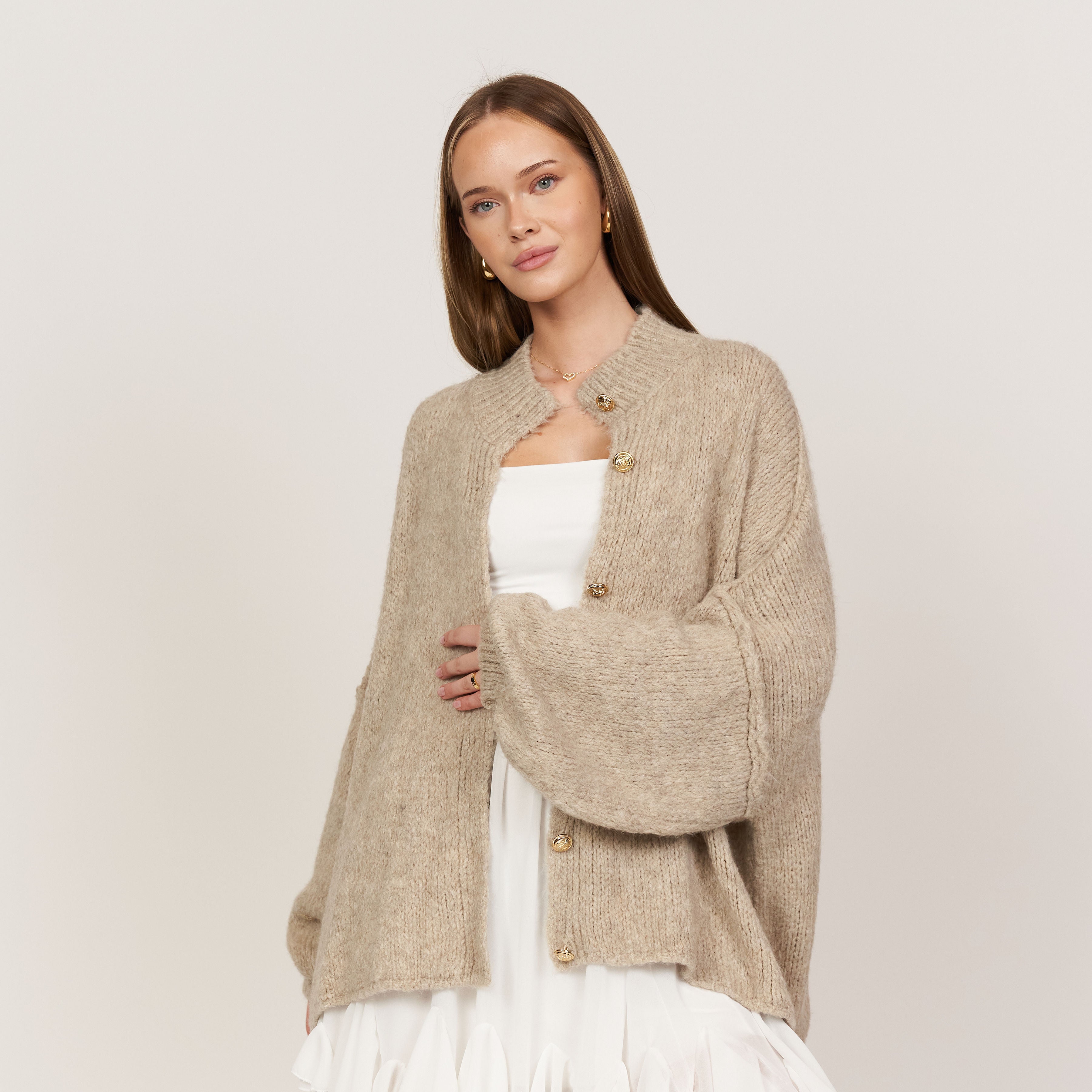 Oversized Cardigan "CozyGlam" - JEWELINA