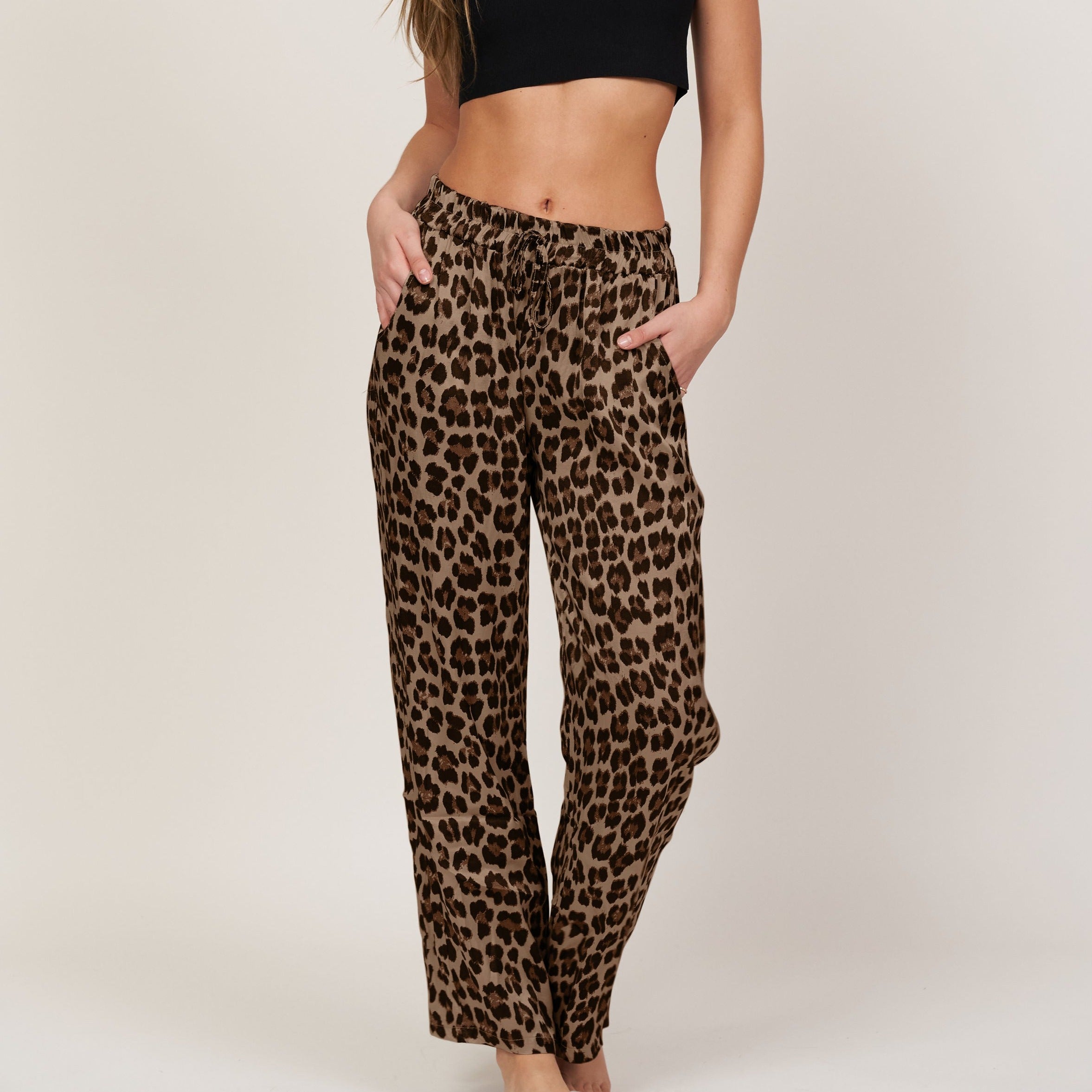 Silky Hose Leoprint - JEWELINA